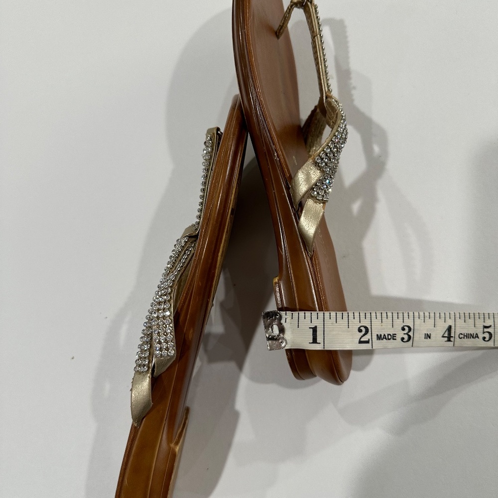 Toscanella brown gold tone rhinestone thong sandal - Size 8. - Picture 7 of 8